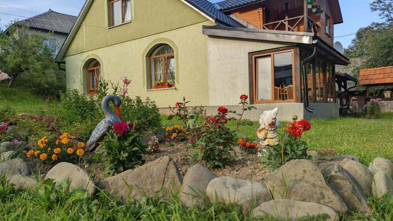 Zatishok Bilya Richky Villa Pilipets Екстериор снимка