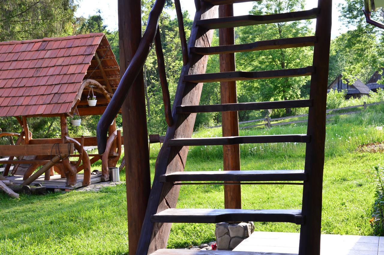 Zatishok Bilya Richky Villa Pilipets Екстериор снимка
